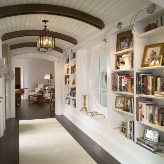 Полукръгъл екран за душ