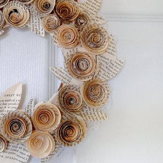 Кутия за книги от масивно дърво