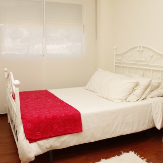 Правоъгълна малка баня