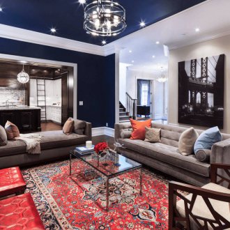 Blauer Marmor im Badezimmer