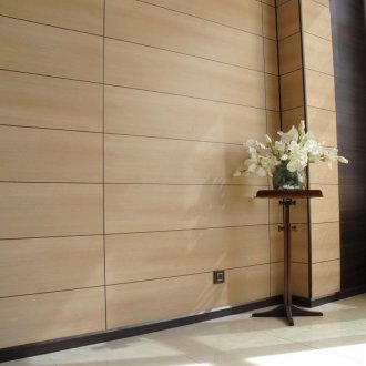 Пластмасова плочка