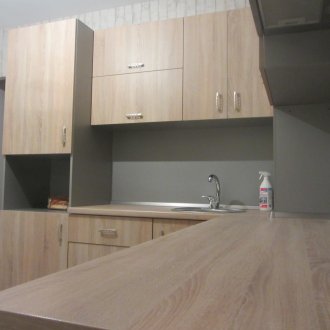 Работен плот от дървесни частици