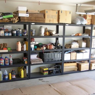 Гаражни стелажи