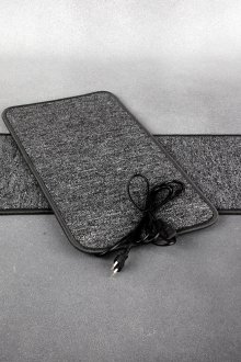 Сива загрята постелка