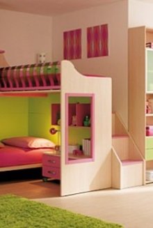 Жълта детска стая