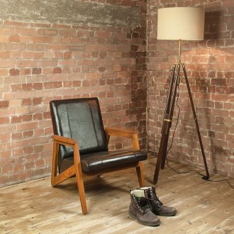 Черни рафтове в офиса