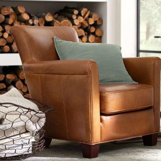 Драперия с плат за таван в класически интериор