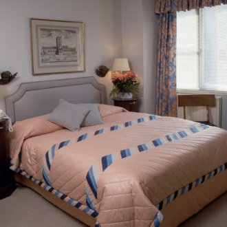 Воден матрак в интериора