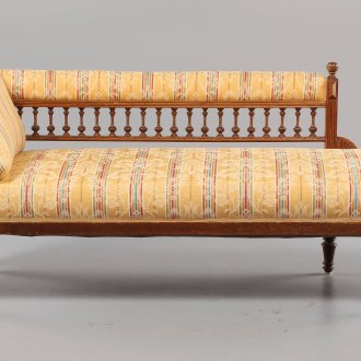 Класически канапе