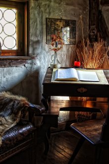 Декоративна кариера на фотьойл в английски стил