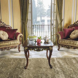 Мек стол с тронове