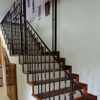 Март стълбище