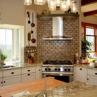 Ъглов капак в къщата