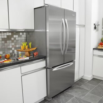 Рамо до рамо хладилник