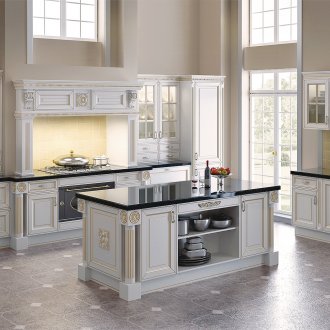 Класическа кухня в селска къща