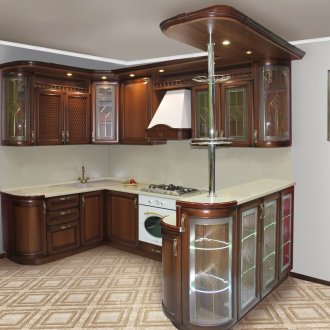 Класическа кухня с бар плот