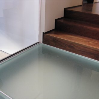 Матирано пода