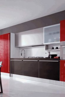 Директен кухненски комплект в червено