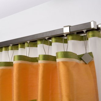 Метален прът завеси