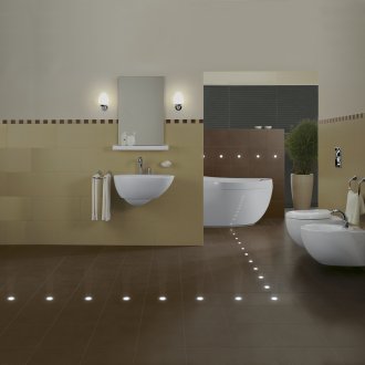 Витраж на прозореца в банята