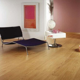 Дъбов ламинат в интериора