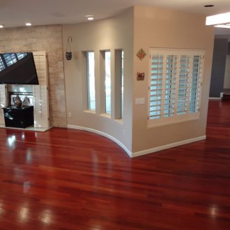 Mandi Besi Tuang Merah