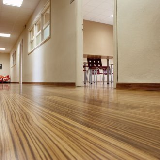 Ивичен ламинат