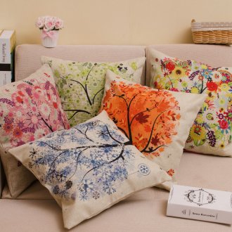 Сезонен принт върху възглавнички на дивана