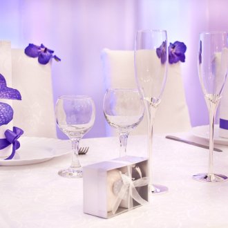 Регистрация на маса за сватба на бюфет