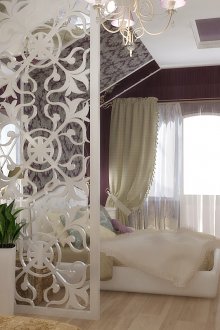 Таванска спалня с декоративна преграда