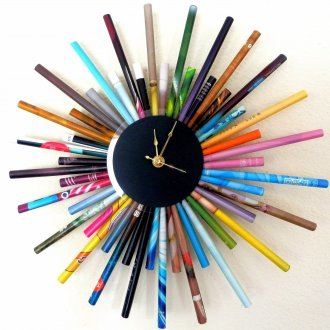 Clock decor with pencils