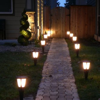 Улични лампи за лятна резиденция