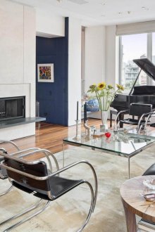 Пиано в интериора на апартамента