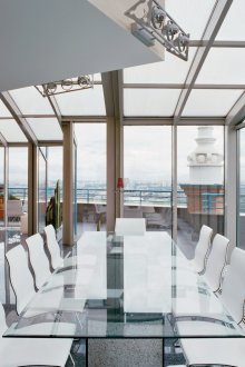 Балконно осветление с неподвижни лампи