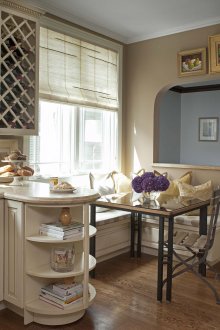 Полукръгли кухненски рафтове