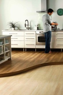 Кухненските рафтове спестяват много място