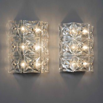 Лаконичен дизайн на брада с кристал