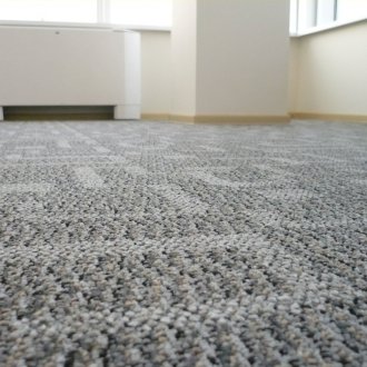 Килим с къс купчина