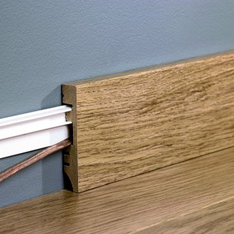 Широка перваза в елегантен дизайн