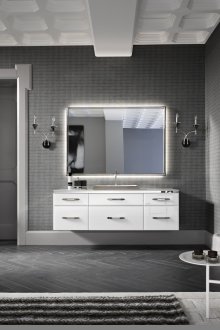 Черните тапети се съчетават добре с белия таван