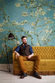 Бадемово дърво на Ван Гог в интериора