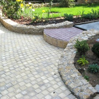 Лиана в декора на вилата