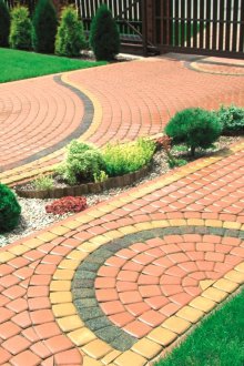 Кована маса за хранене