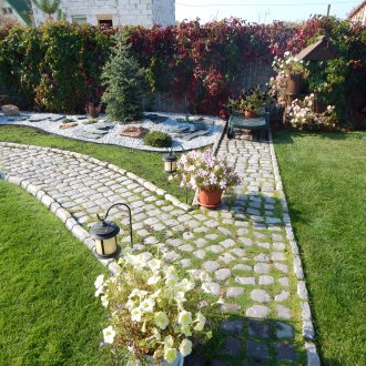 Павета в градината с ефект на стареене