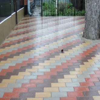 Многоцветни павета