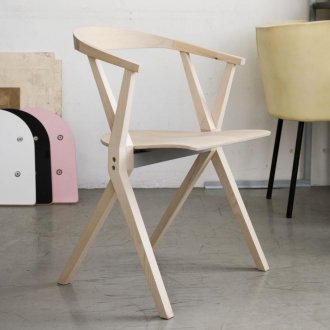 Минималистичен сгъваем стол