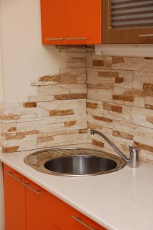 Мазилка декоративен камък в кухнята