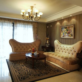 Аквариум в стената в интериора