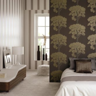 Кафяв тапет в спалнята