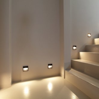 Стълбищни стенни светлини